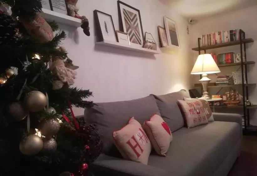 Hostel Smart Rooms Bucharest