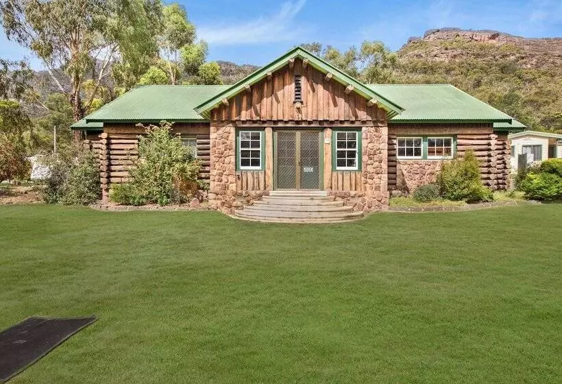 Breeze Holiday Parks   Halls Gap