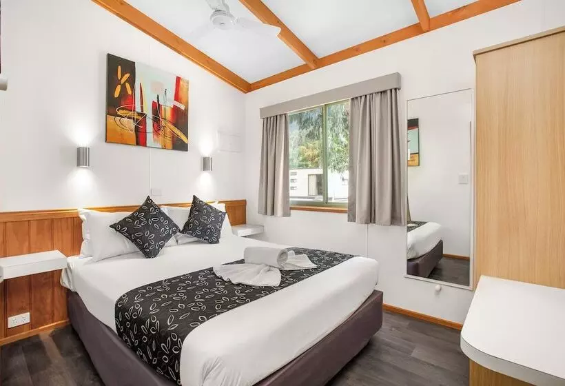 Breeze Holiday Parks   Halls Gap