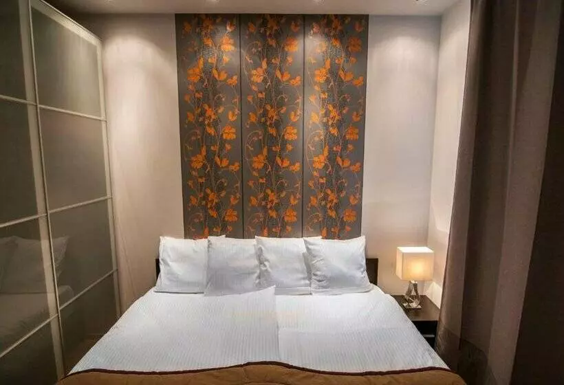 Corvin Center Suites