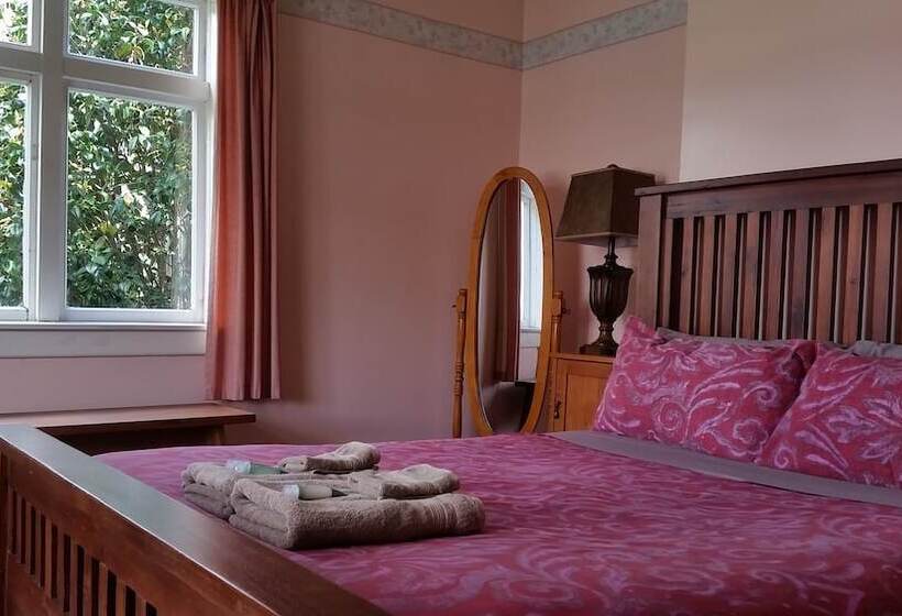 فندق Designer Cottage B&b