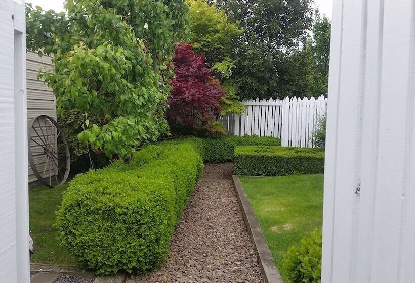 فندق Designer Cottage B&b