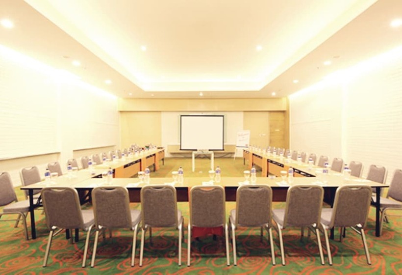 Harris Hotel & Convention Festival Citylink Bandung