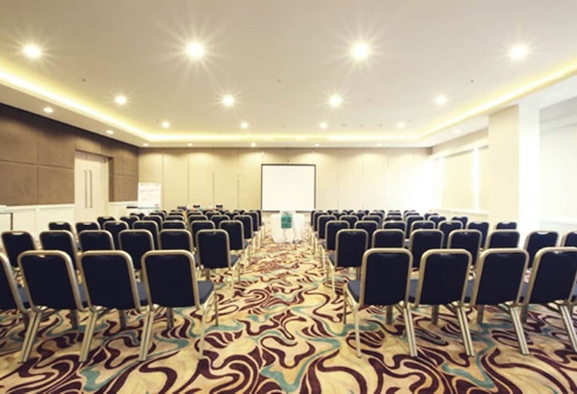 Harris Hotel & Convention Festival Citylink Bandung