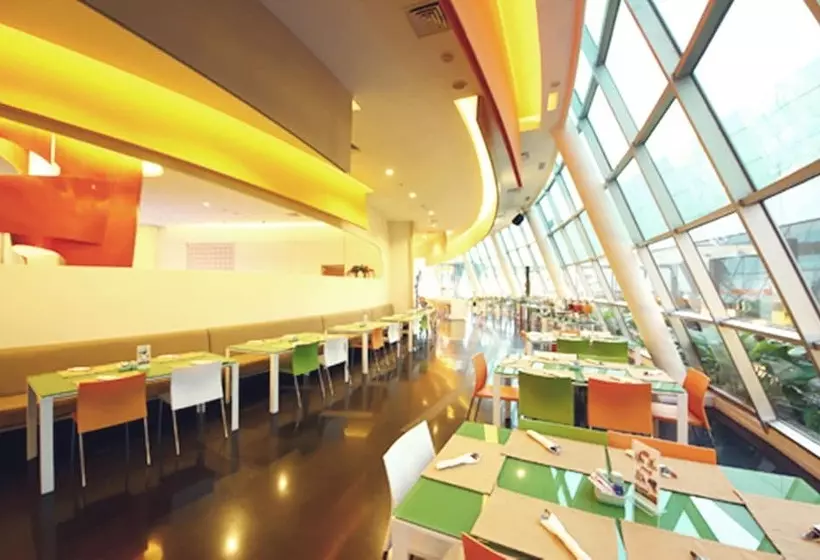 Harris Hotel & Convention Festival Citylink Bandung