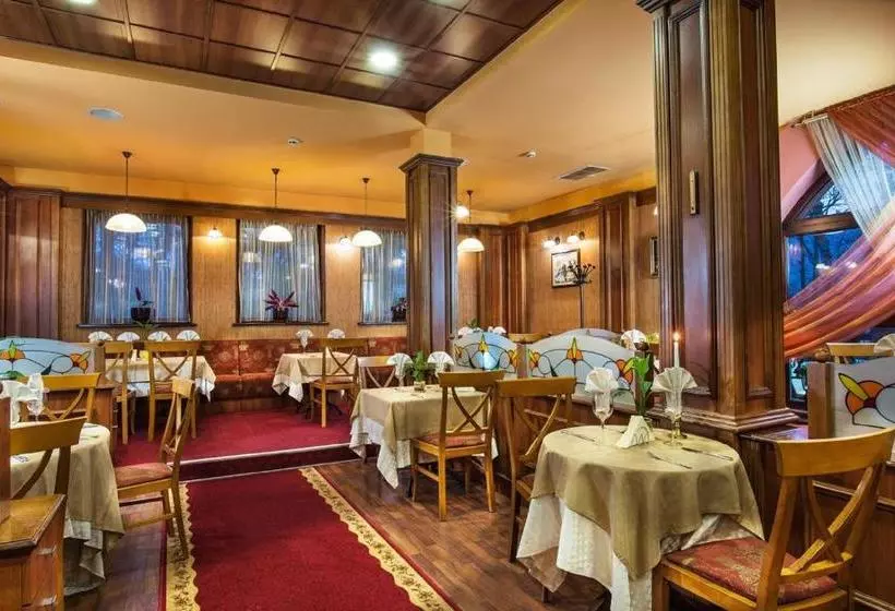 בית מלון כפרי Izvor