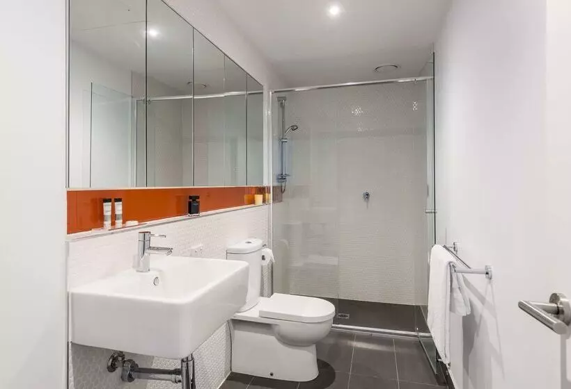 酒店 Oaks Melbourne South Yarra Suites