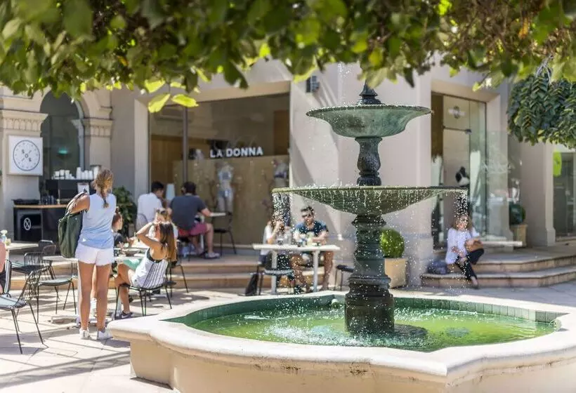 酒店 Oaks Melbourne South Yarra Suites