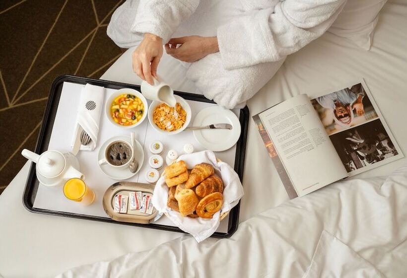 هتل Pullman Zamzam Madina