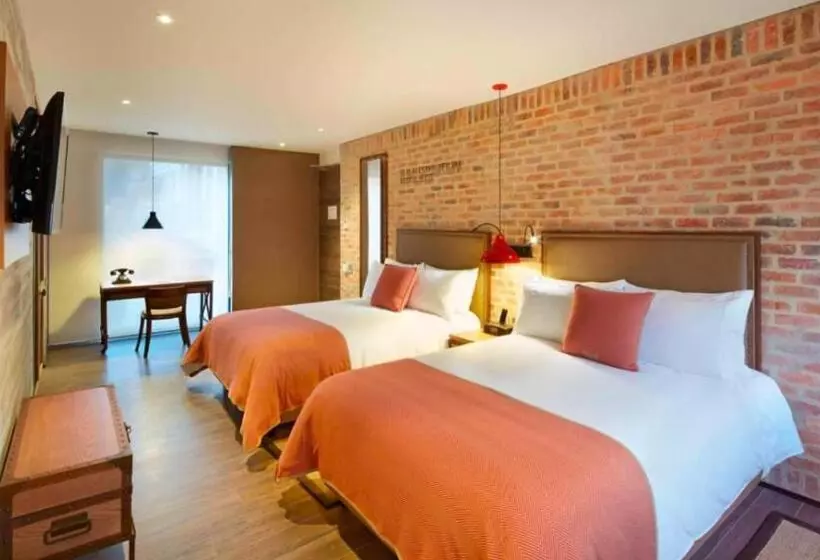 The Artisan D.c. Hotel, Autograph Collection