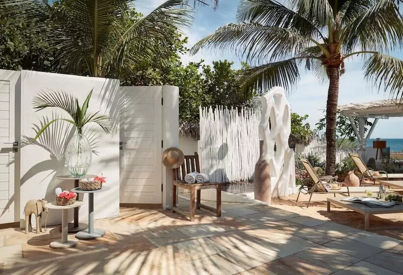 호텔 The Chili Beach Private Resort