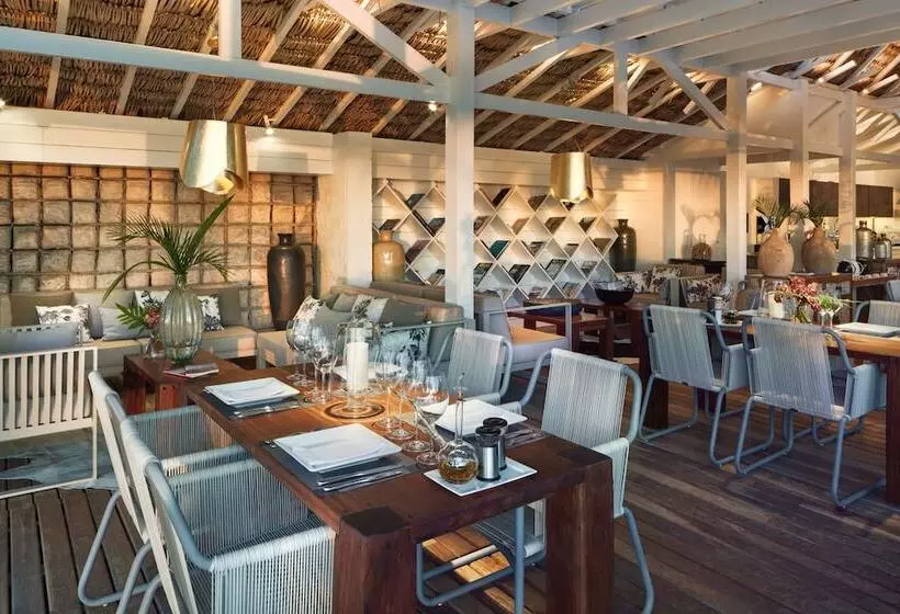 호텔 The Chili Beach Private Resort