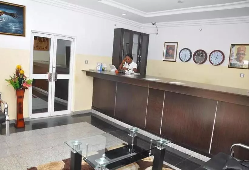 هتل Western Dreams