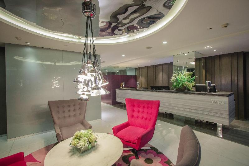 בית מלון כפרי Xyz