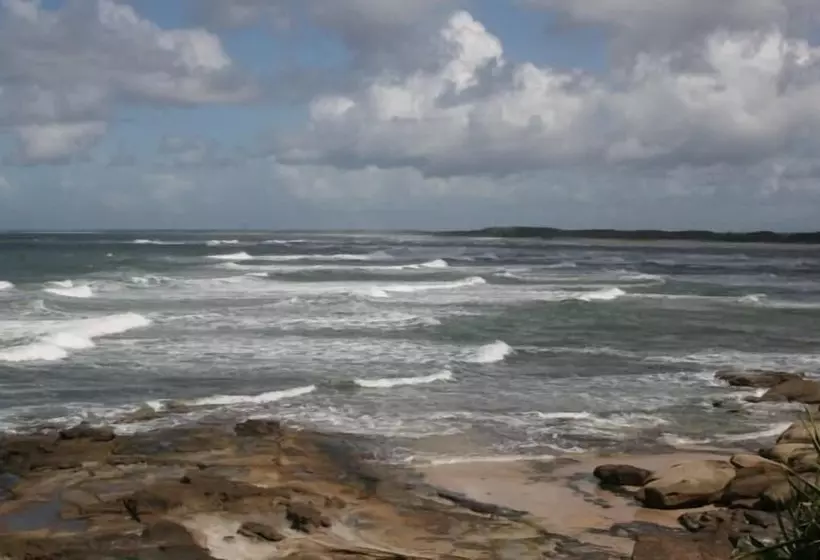 King'S Row Holiday Apartments