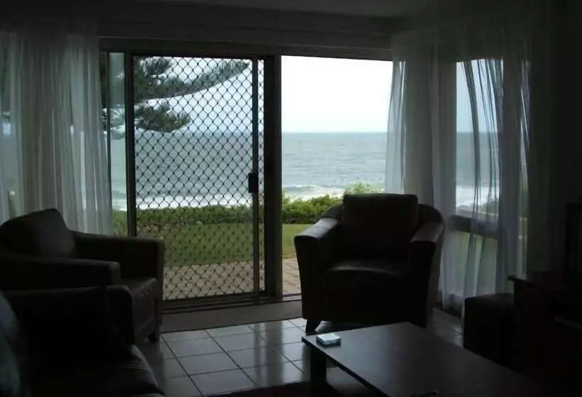 King'S Row Holiday Apartments