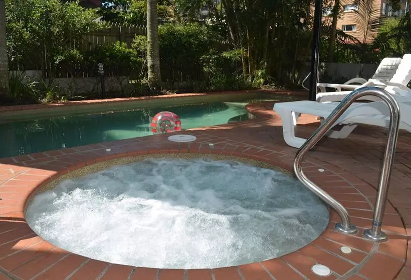 King'S Row Holiday Apartments