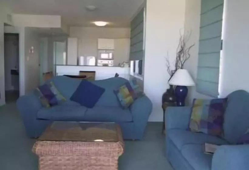 King'S Row Holiday Apartments