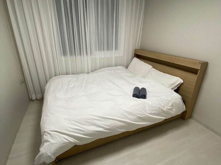 פנסיון High Street Guest House Hongdae   Hostel