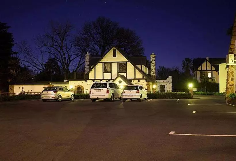 ペンション Lauriston Guesthouse