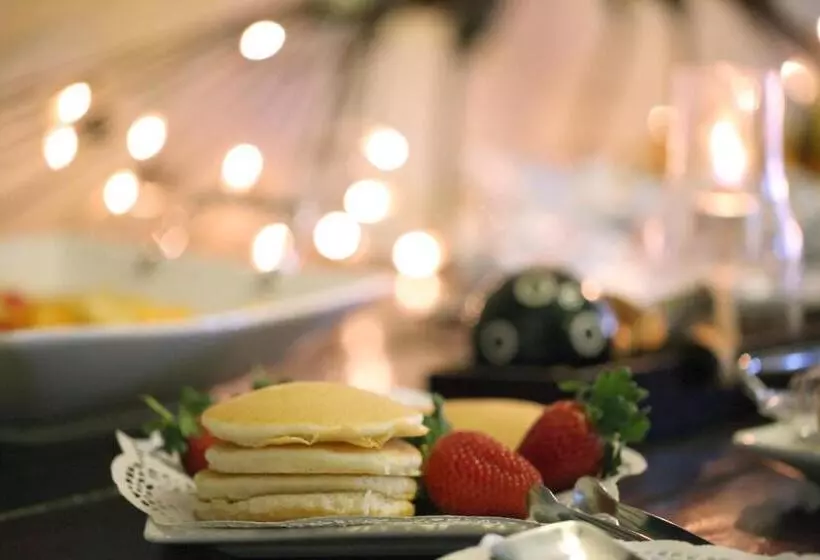 ペンション Lauriston Guesthouse