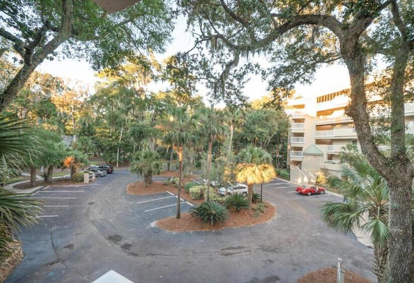 هتل Barrington Arms 208