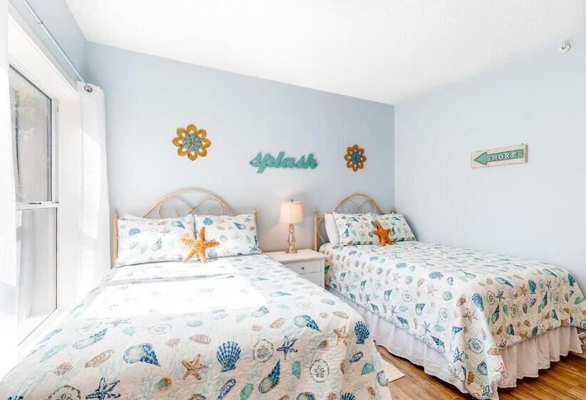 هتل Barrington Arms 208