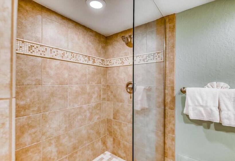 فندق Kona Pacific C421