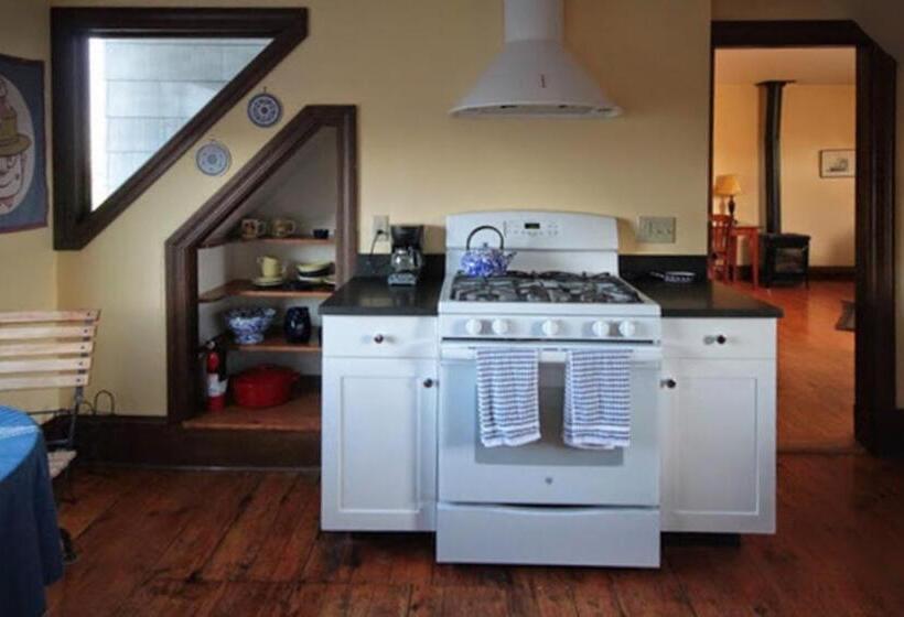 هتل Morning On The Atlantic