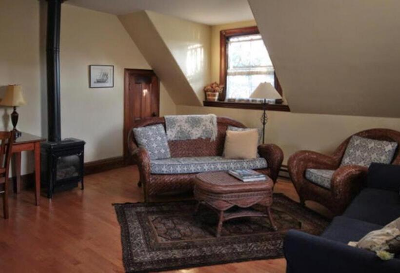 هتل Morning On The Atlantic