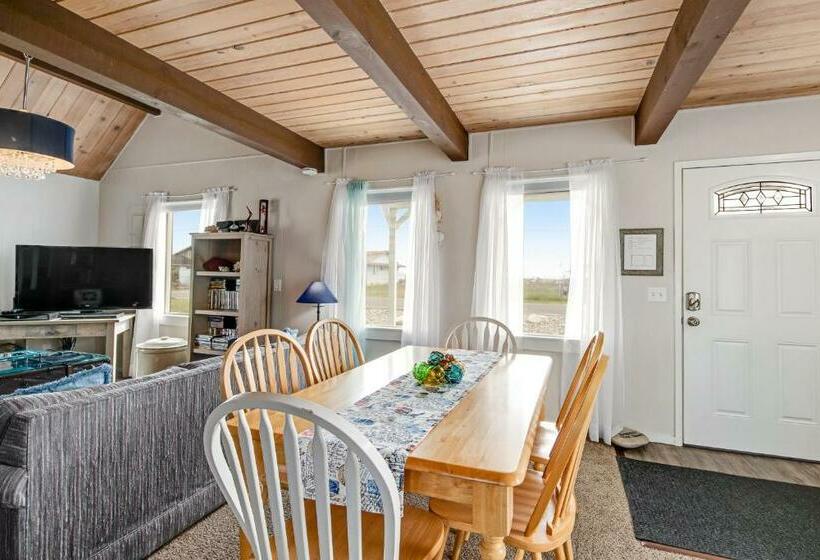 Отель Magical Sunset Retreat