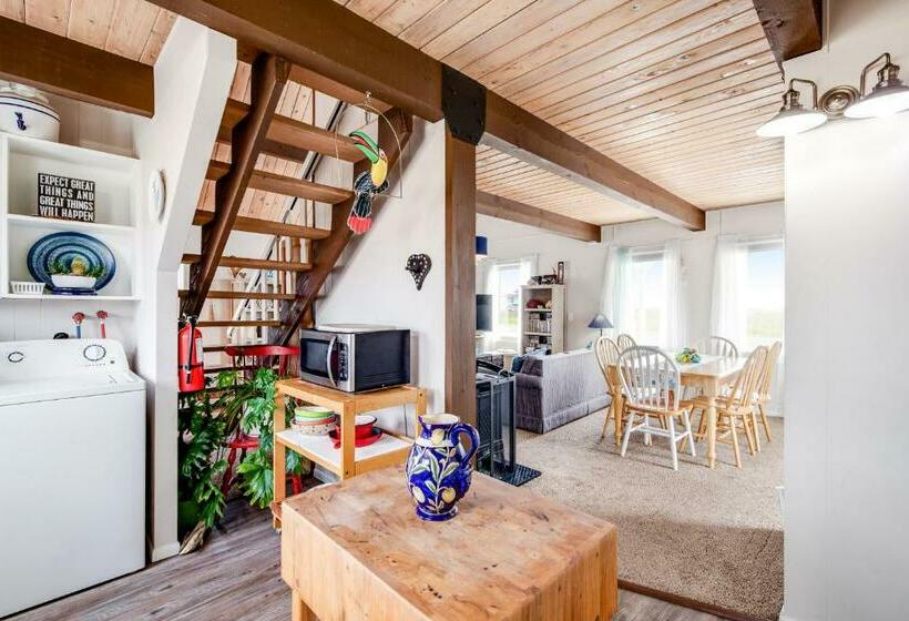 Отель Magical Sunset Retreat