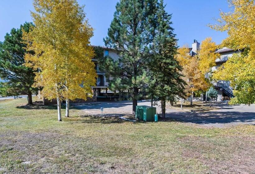 فندق Mountain Spirits