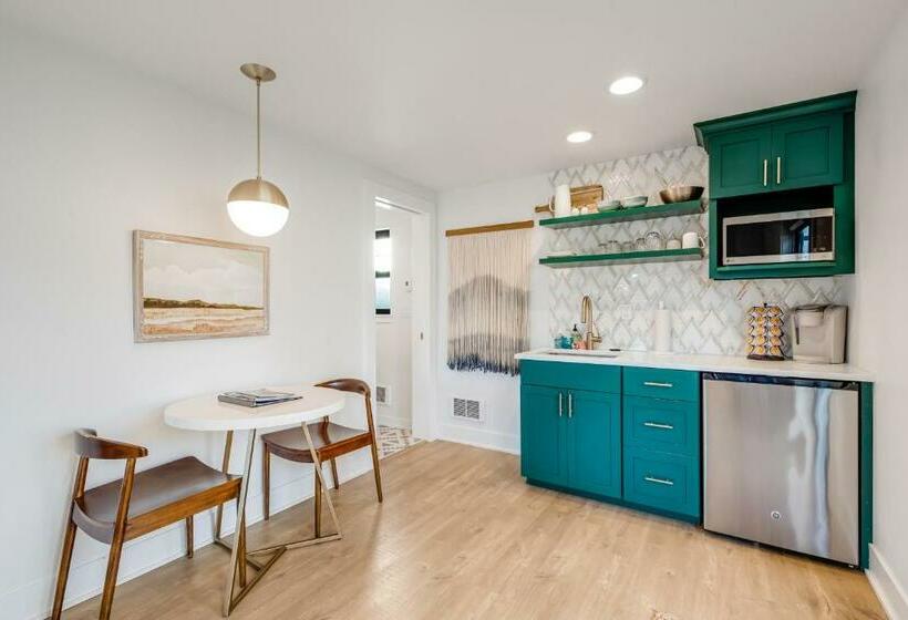 Otel Scandinavian Guest House