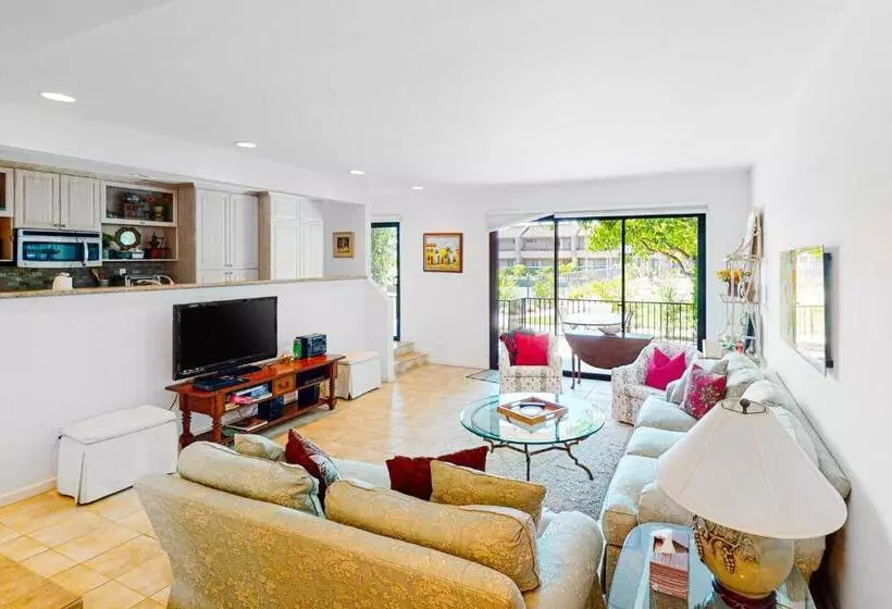 ホテル Midtown Mountain View Villa