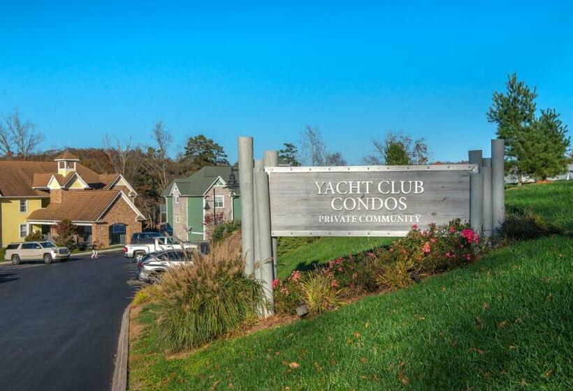 فندق Bend Of The River