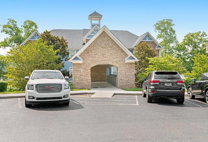 فندق Bend Of The River