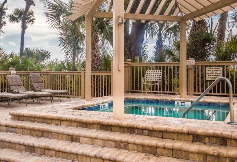 هتل Hampton Place 6209