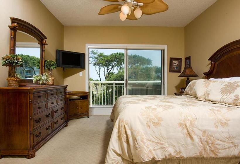 هتل Hampton Place 6209