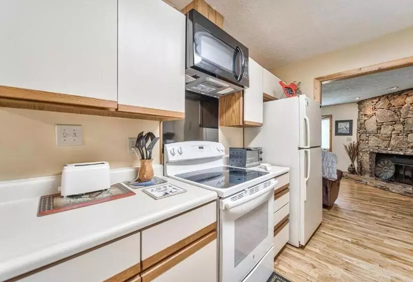 ホテル Cool River Condo I