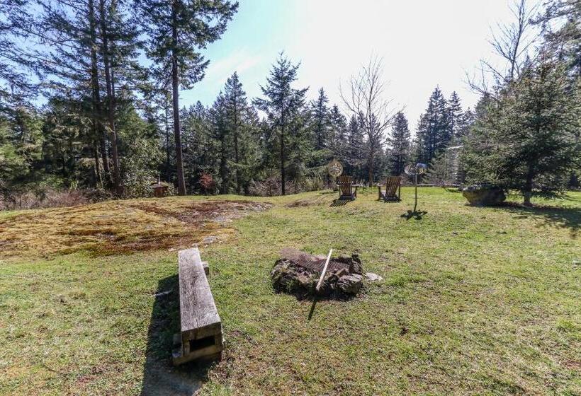 ホテル Island Artist Studio