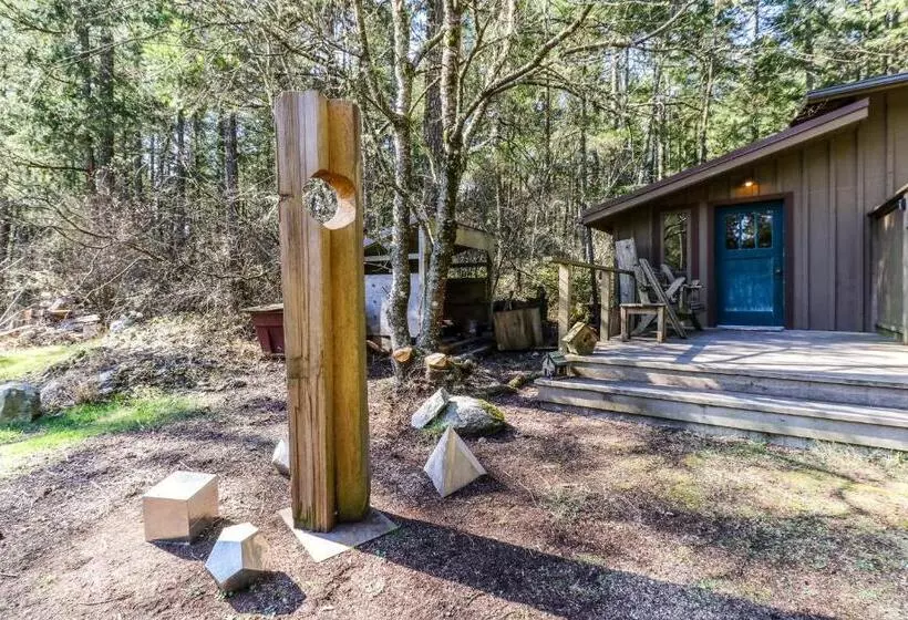 Hotelli Island Artist Studio