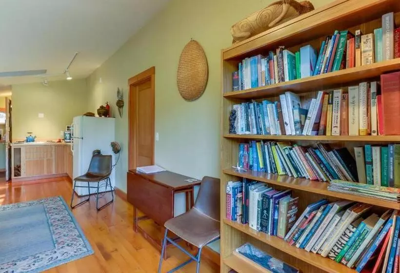 Hotelli Island Artist Studio