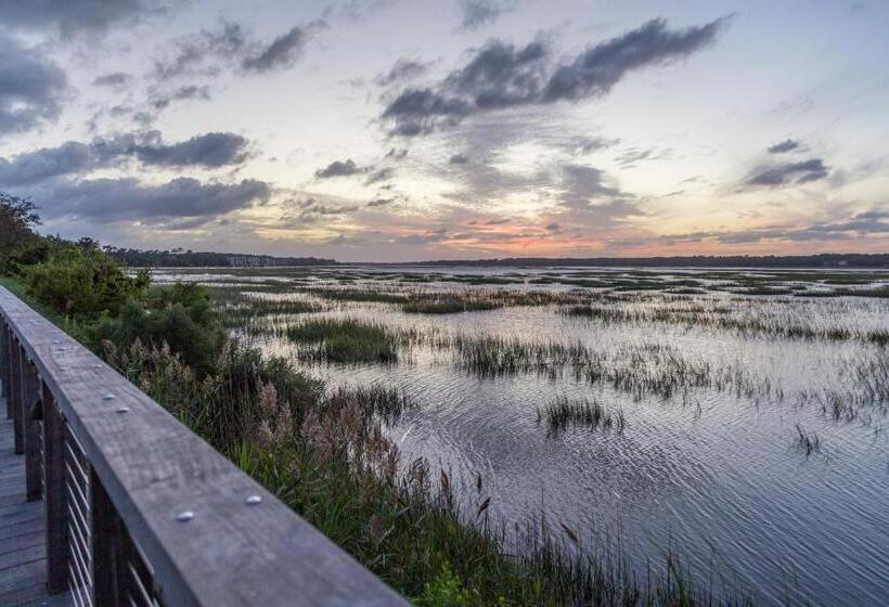 هتل Tennismaster 303