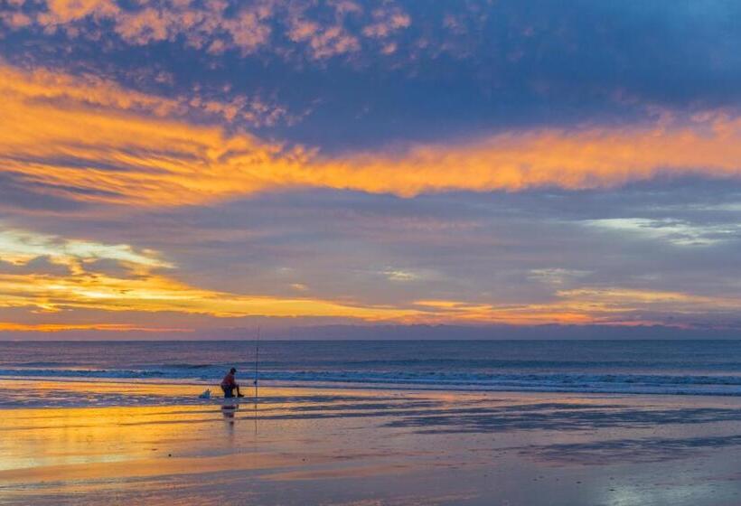 هتل Tennismaster 303