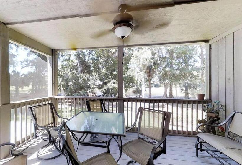 هتل Tennismaster 303