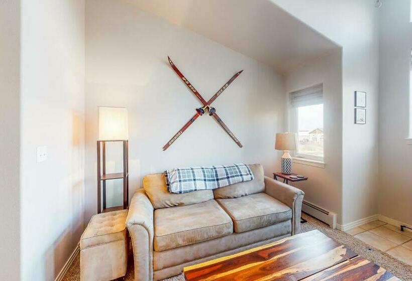 בית מלון כפרי At The Crossroads