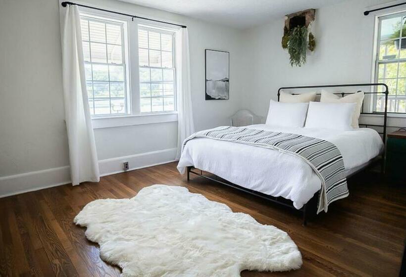 فندق River Arts Retreat