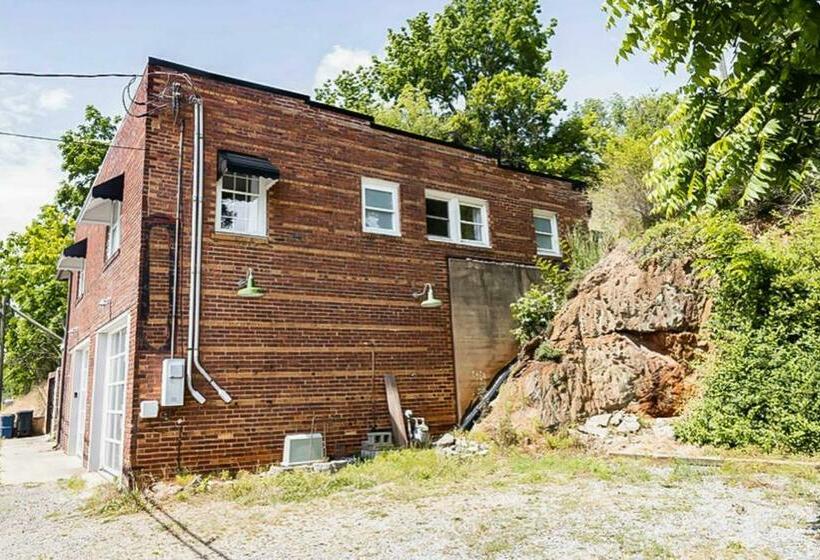 فندق River Arts Retreat