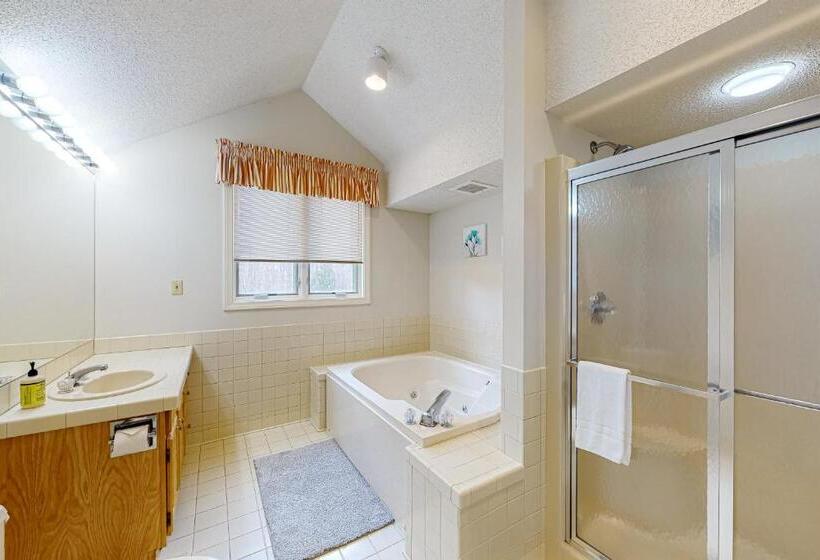 فندق Happy Haven